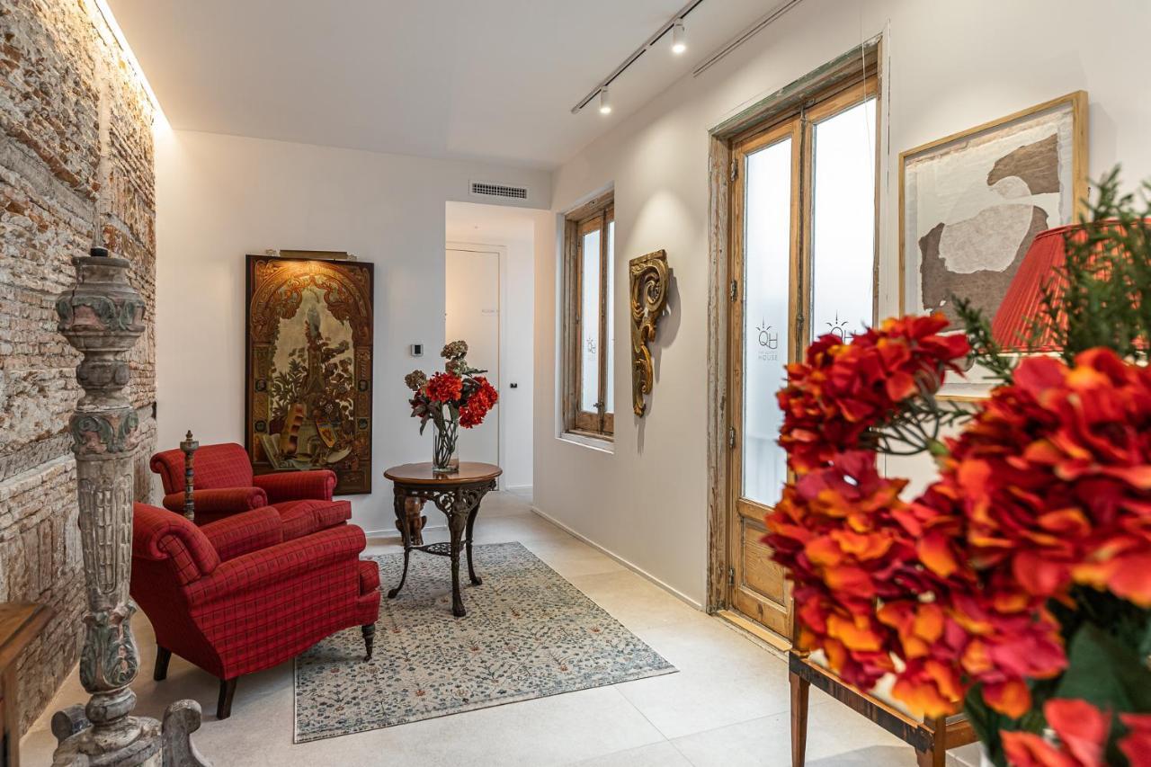 Queens House Chueca マドリード エクステリア 写真