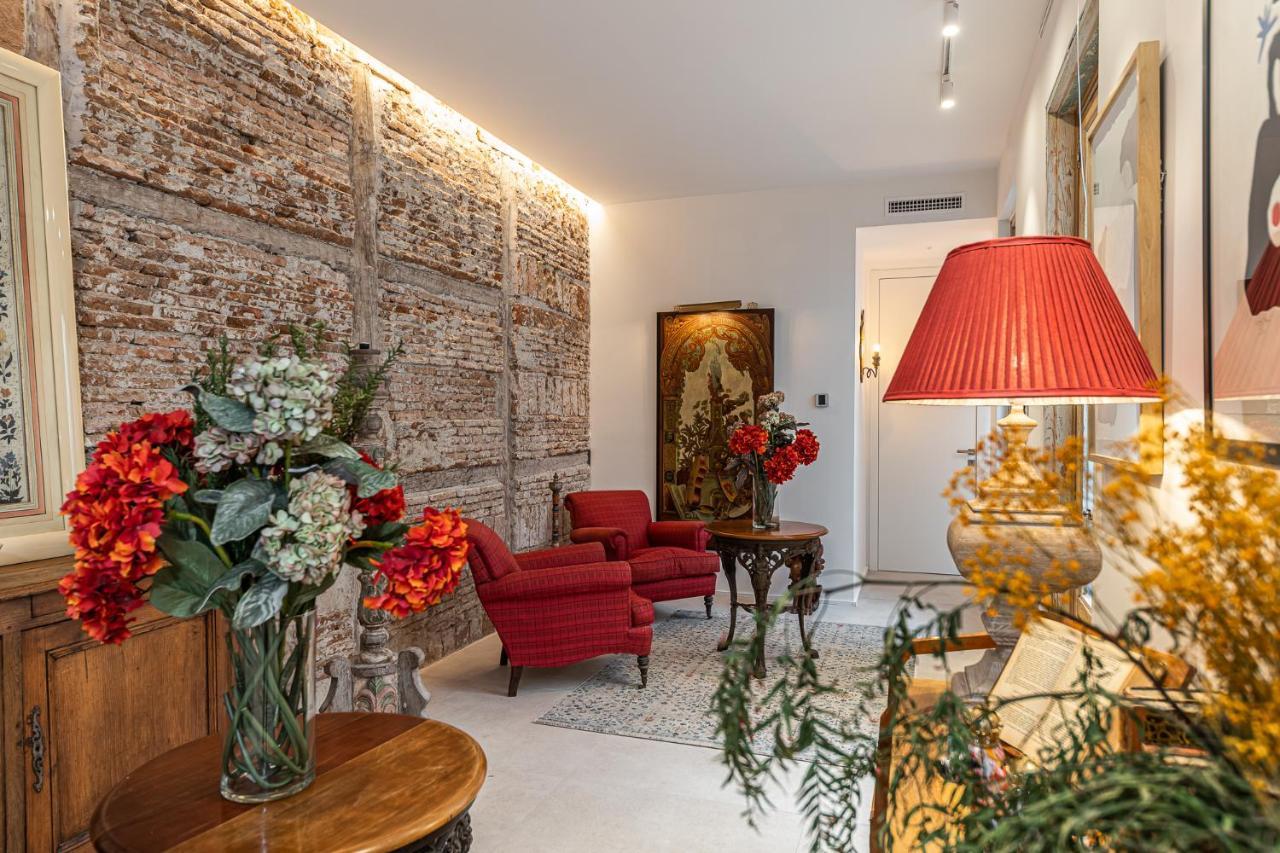 Queens House Chueca マドリード エクステリア 写真