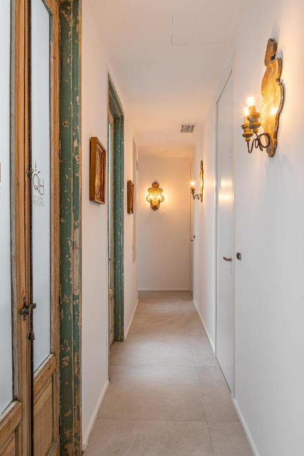 Queens House Chueca マドリード エクステリア 写真