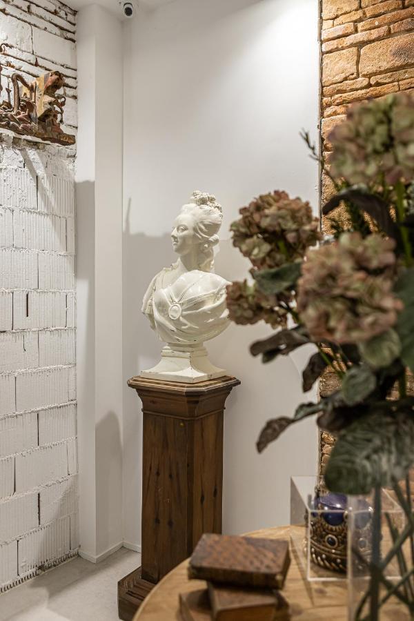 Queens House Chueca マドリード エクステリア 写真
